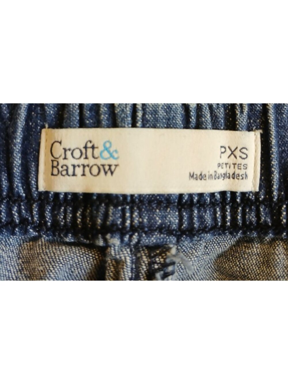 Croft & Barrow Petite Extra Small PXS Blue Denim Shorts Hem Detail Pockets #I-8 - Picture 4 of 9
